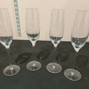 Kate Spade Lennox Fluted Larabee Dot Champagne Flutes